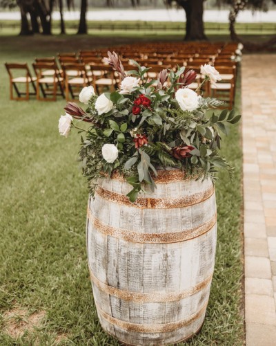 Covington Farm wedding moments on Instagram
