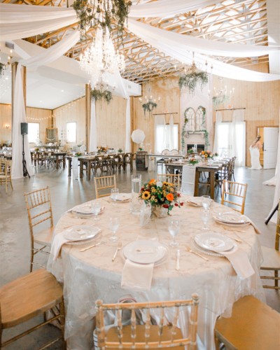 Covington Farm wedding moments on Instagram